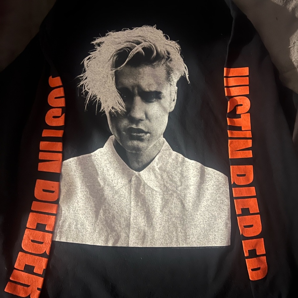 Black Justin Bieber Graphic Tour Tee! M